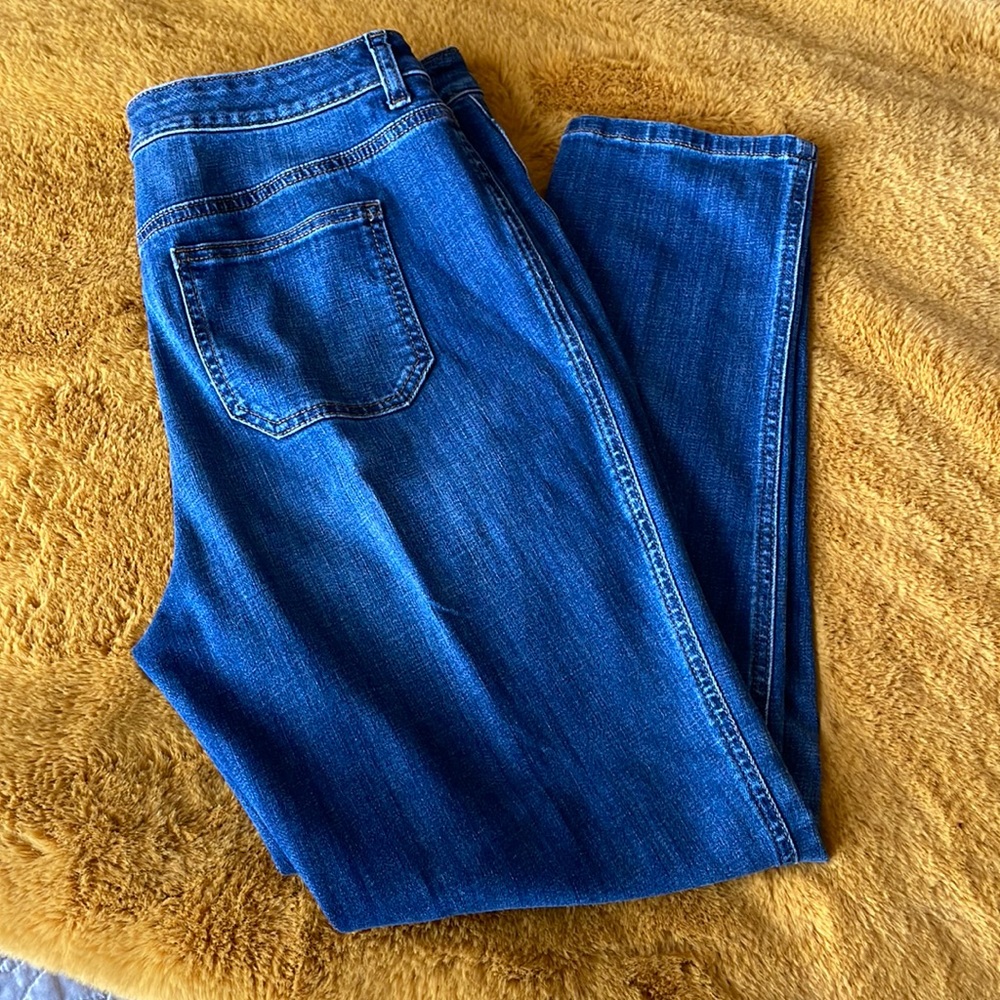 Chicos button up ankle jeans